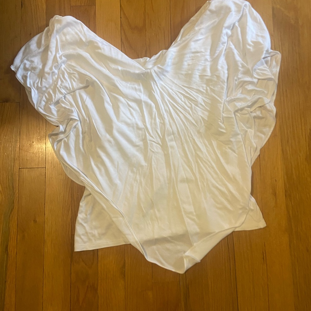 White House Black Market White Top